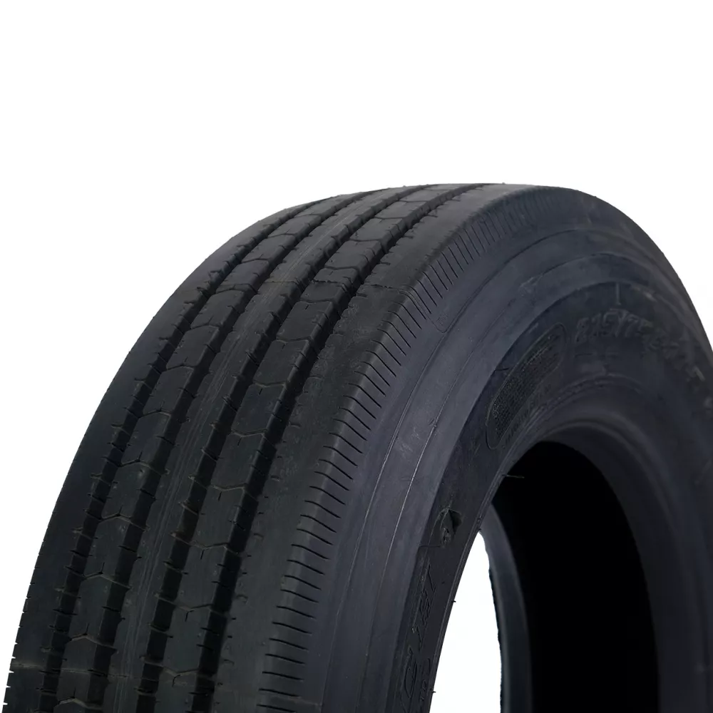 Грузовая шина 215/75 R17,5 Long March LM-216 16PR в Касли