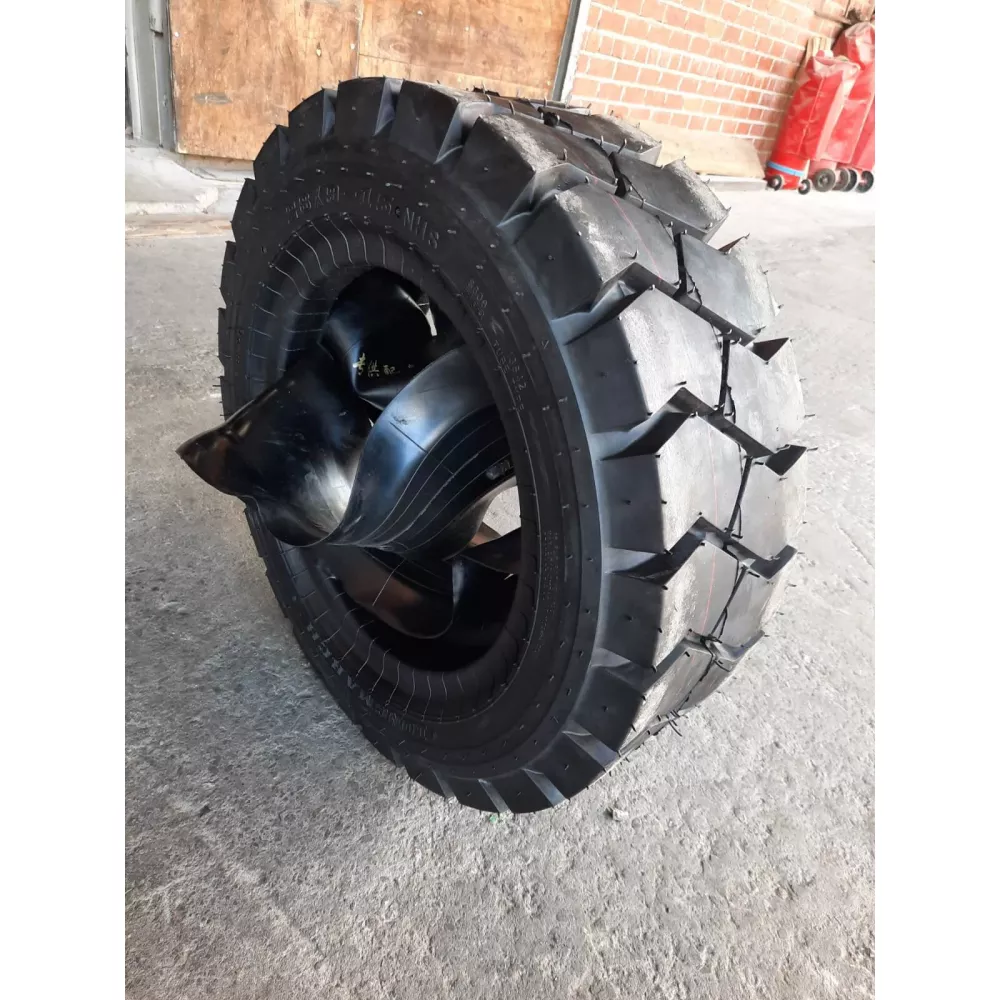 Спецшина 28х9-15 Long march S-606 16 PLY в Касли