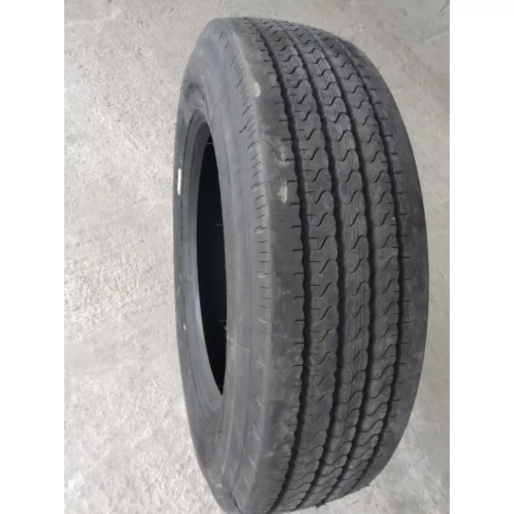 Грузовая шина 255/70 R22,5 Long March LM-120 16PR в Касли