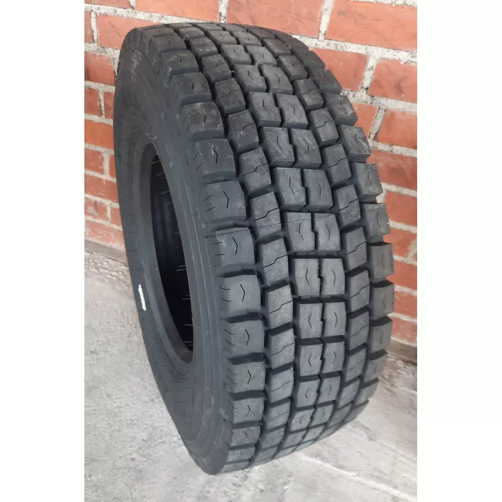 Грузовая шина 305/70 R19,5 Long March LM-329 18PR в Касли