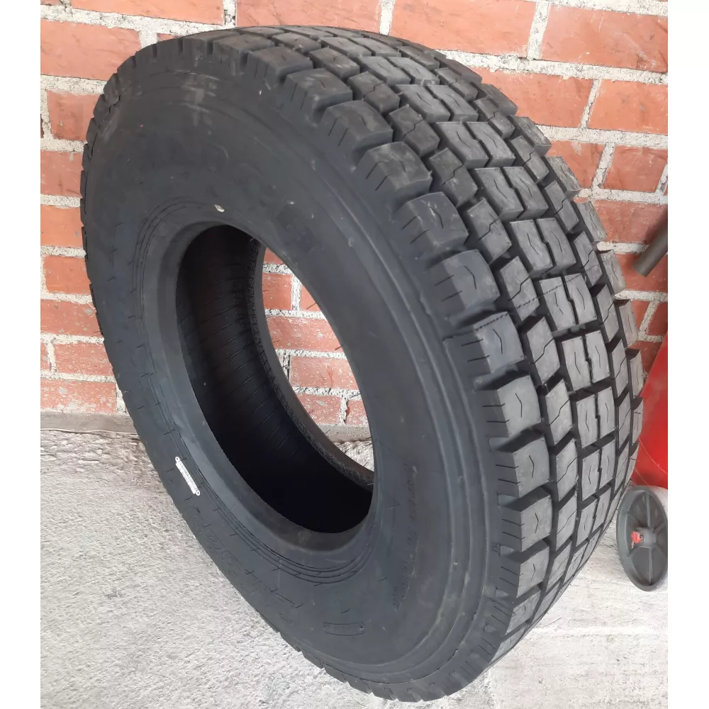 Грузовая шина 305/70 R19,5 Long March LM-329 18PR в Касли